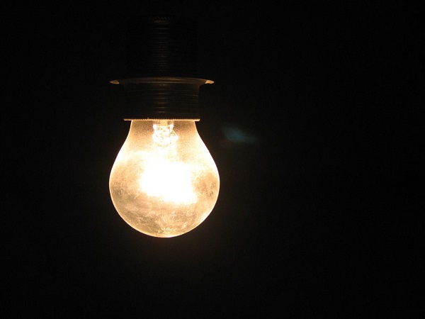 Aumento médio de 42,19% na conta de luz a partir do dia 15 de março