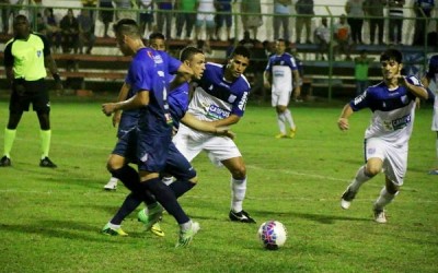 ECSJB perde e volta à zona do rebaixamento‏