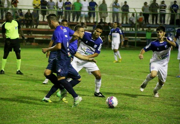 ECSJB perde e volta à zona do rebaixamento‏