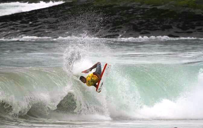 Sanjoanense André Luís é eliminado no round 4 do Mundial Pro Junior em Itacoatiara