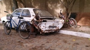 sucata-de-carro2
