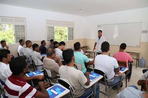 Curso de Mecânica de Motor a Diesel tem início em SJB