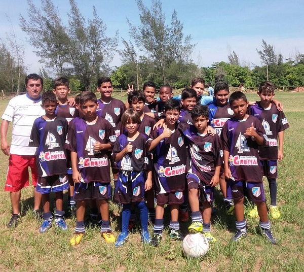 Começaram os campeonatos de verão de futebol