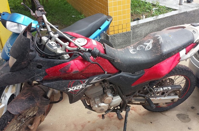 Suspeitos de cometerem roubos no 5º distrito de SJB são detidos pela polícia