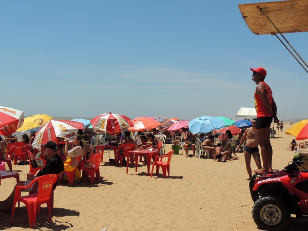 Salva-vidas garantem tranquilidade nas praias sanjoanenses
