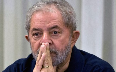 Decisão de soltar Lula provoca impasse jurídico