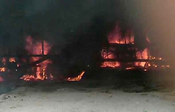 Incêndio de grande proporção atinge barracão de escola de samba, em Barcelos – Assista ao vídeo