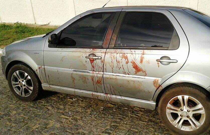Suspeito de atirar contra dois homens em Atafona se apresenta na DP