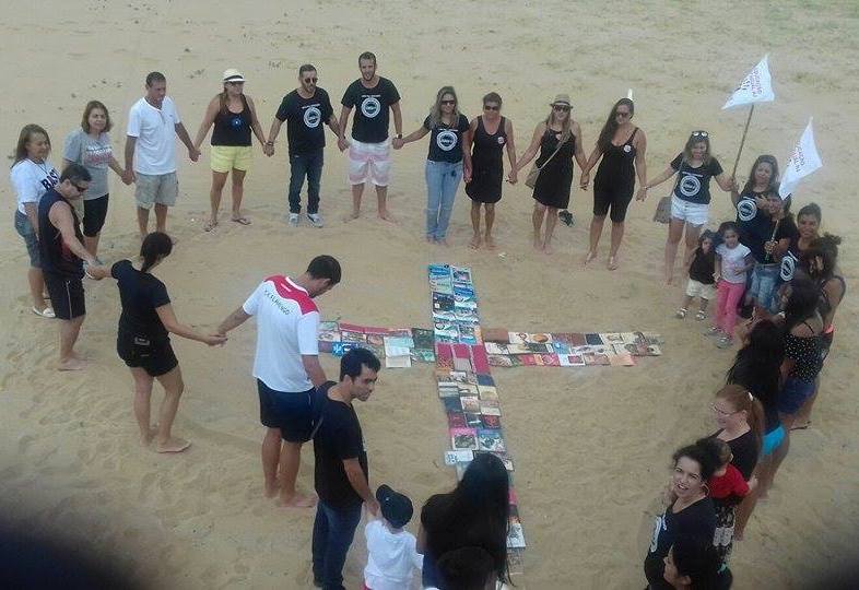 Profissionais da educação de SJB também protestam contra a corrupção