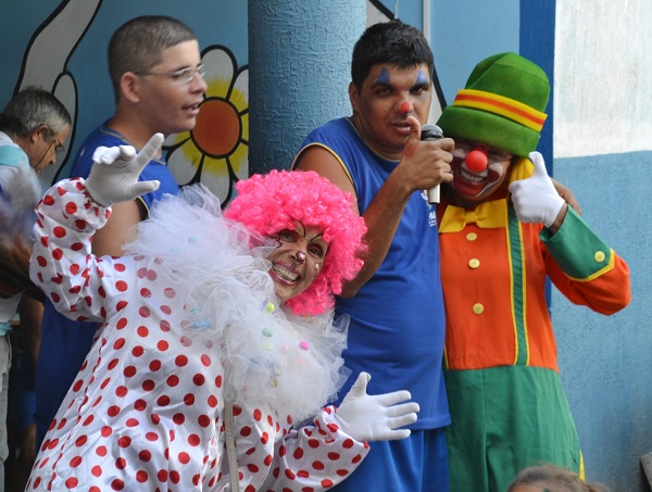 Dia do Circo é comemorado na APAE de SJB