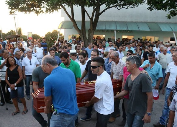 Ex-prefeito Alberto Dauaire é sepultado em São João da Barra