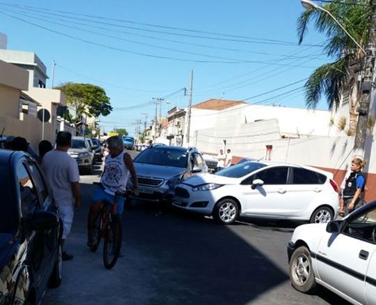 Colisão no Centro de SJB