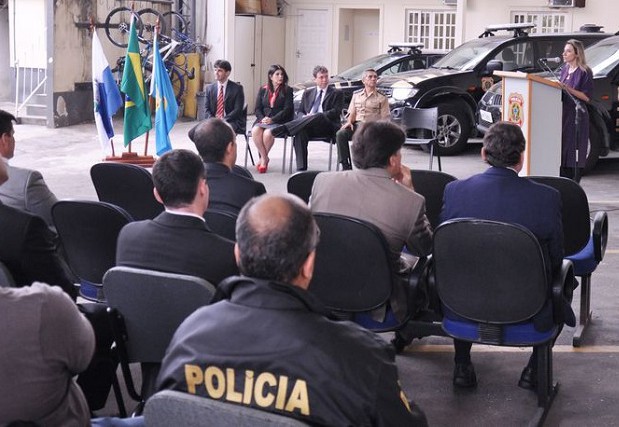 Nova chefia da Polícia Federal toma posse em Campos