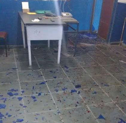 DPO é invadido e depredado, em SFI