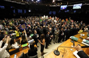 Senado-1-696x456