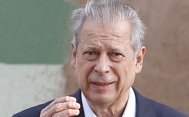 José Dirceu é condenado a 23 anos de prisão por corrupção e lavagem de dinheiro