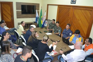 4587_020616132138_reuniao_de_trabalho...