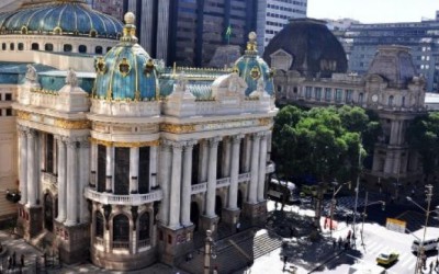 Atraso nos salários põe em risco temporada do Theatro Municipal do Rio