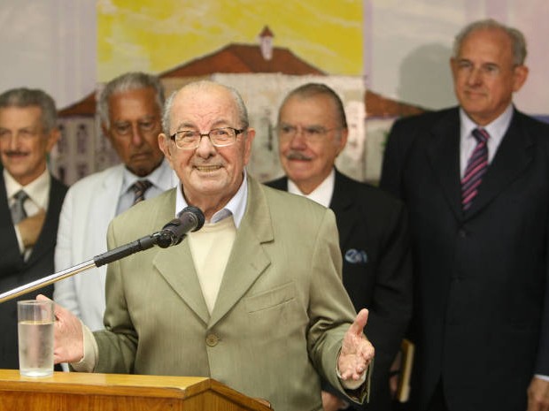 Morre ex-ministro e ex-governador Jarbas Passarinho