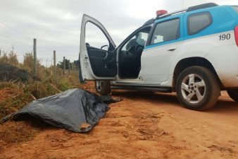 Corpo de homem é encontrado degolado em Campos