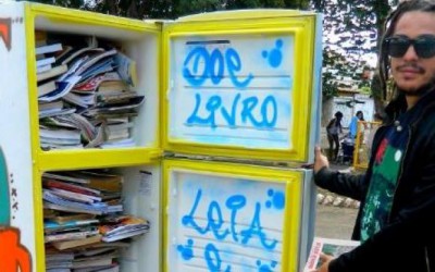 Projeto transforma geladeiras em bibliotecas na periferia de Brasília