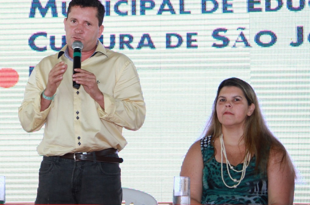 Tininha será vice de Neco nas eleições 2016