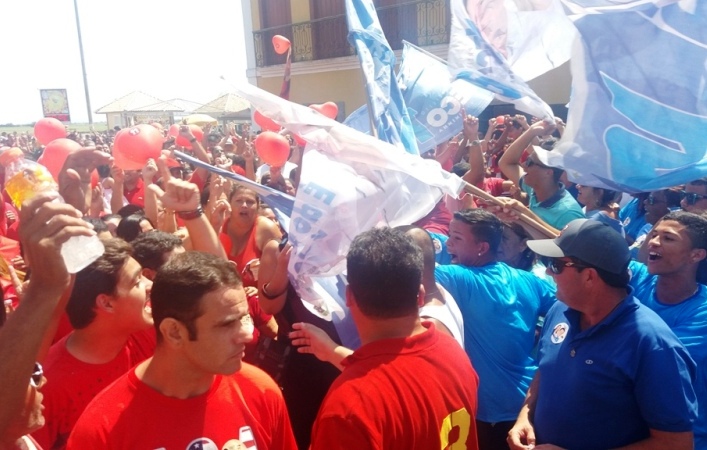 Dia da Independência marcado por encontro de cores em SJB