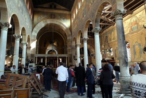 Atentado contra catedral cristã mata ao menos 25 fiéis no Cairo