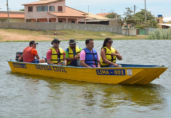 Abertura da barra da lagoa de Grussaí