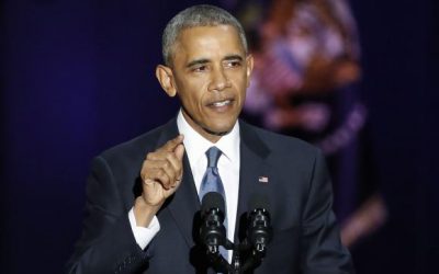 Em discurso emocionado de despedida, Obama pede união pela democracia