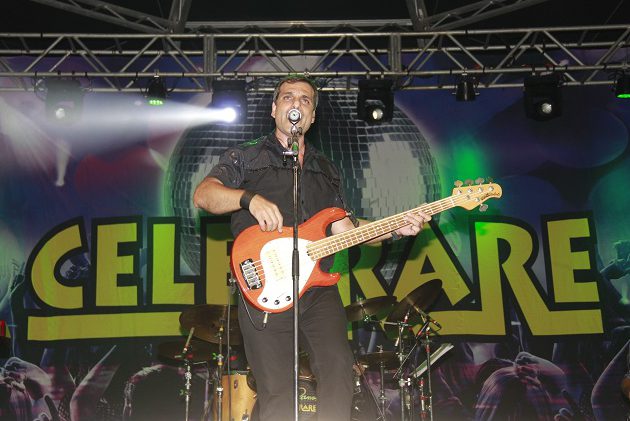 Celebrare canta sucessos dos anos 70, 80 e 90, no Balneário