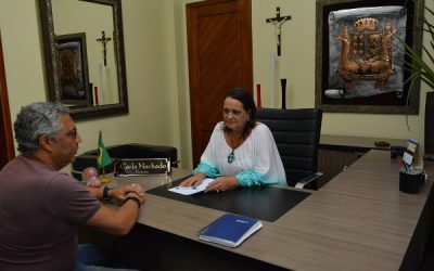 Carla Machado recebe deputados estadual e federal