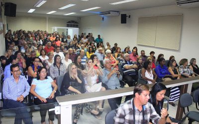 Câmara lotada e muita emoção na entrega do Diploma Narcisa Amália em SJB