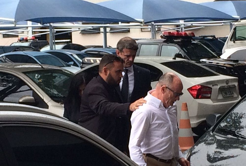 Conselheiros do TCE-RJ são levados a Bangu; presidente do órgão está em prisão domiciliar