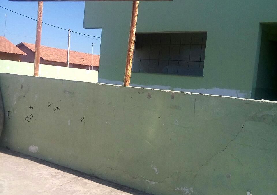 Polícia prende homem com mandado de prisão em aberto furtando materiais de Posto de Saúde em Atafona