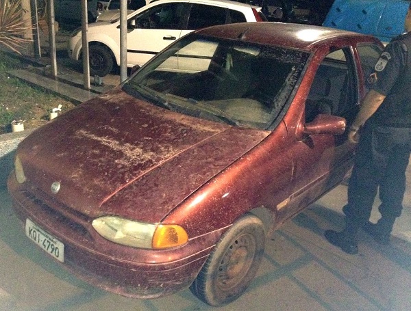 Carro com mandado de busca e apreensão é encontrado pela polícia em Atafona