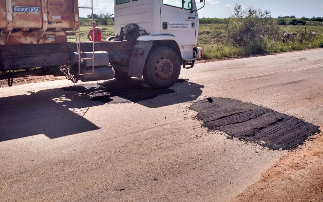 Operação Tapa Buracos da ponte de São Bento a Cazumbá, em SJB