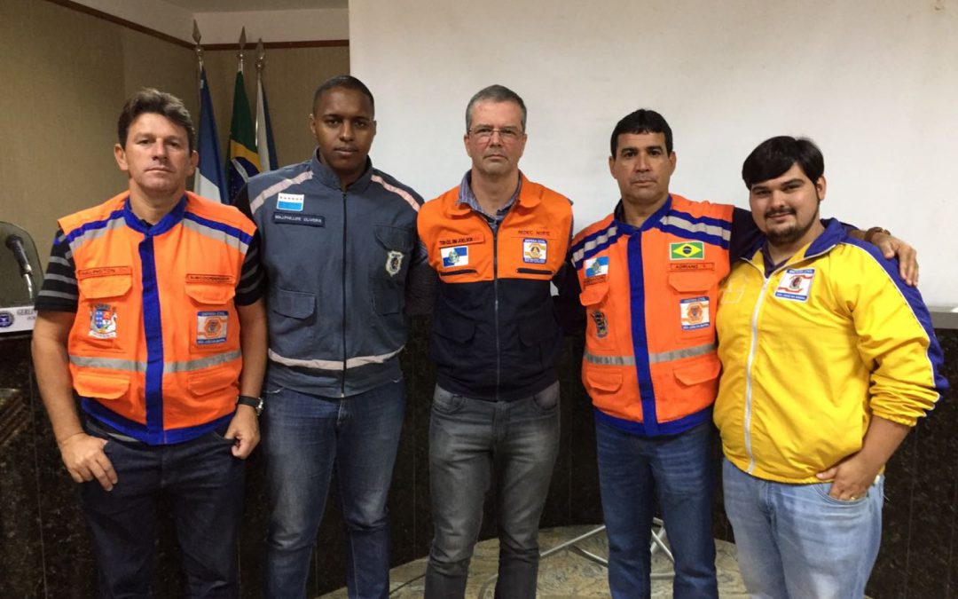 Equipe da Defesa Civil de SJB participa de reunião em Italva
