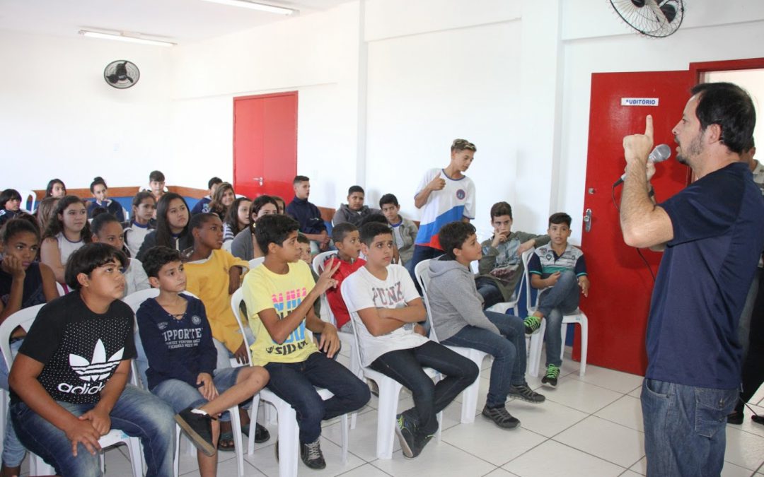 Projeto Boletim Legal desenvolvido em escola municipal de SJB