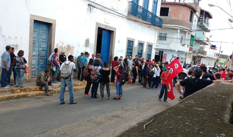Juiz de SJB realiza audiência de conciliação entre ocupantes de terras no Açu