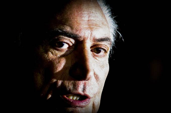 Conselho da OAB decide entrar com pedido de impeachment de Temer