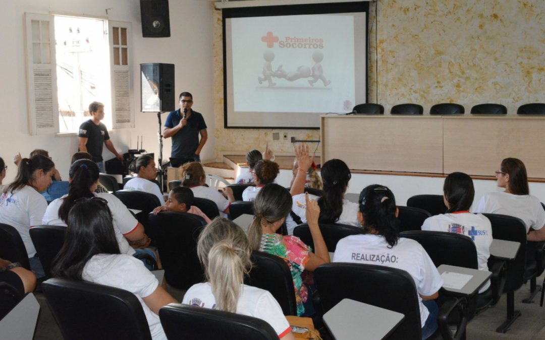 Palestra sobre primeiros socorros em SJB