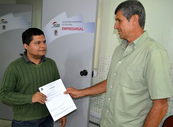 Prefeitura de SJB realiza atualização do cadastro empresarial