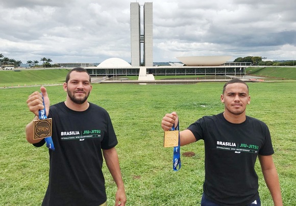 Atletas sanjoanenses conquistam boas colocações no jiu-jitsu em Brasília