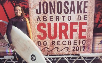 Jovem sanjoanense conquista terceiro lugar no surfe feminino no RJ