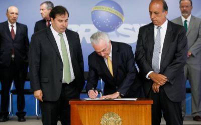 Temer diz que governo dará respostas duras e firmes ao crime organizado no Rio