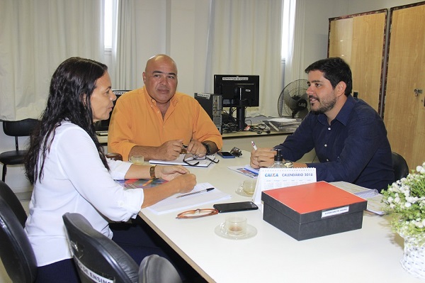 Reunião entre Prefeitura e Sebrae define estratégia de ação para incentivar o empreendedorismo no setor de alimentos
