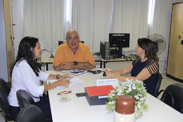 Reunião define preparação para entrevista de emprego em SJB