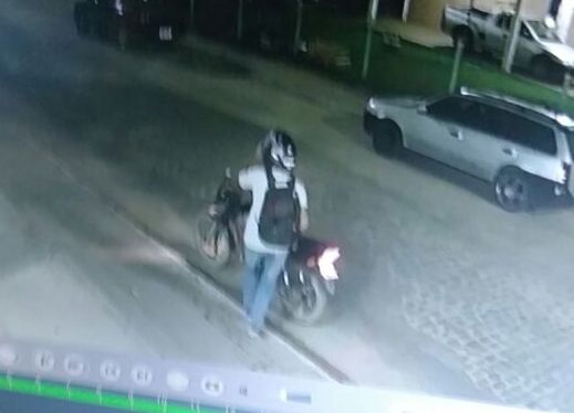 Comércio assaltado por homem armado em Grussaí