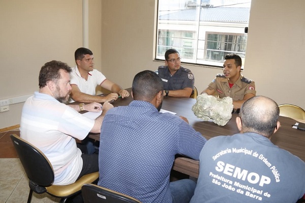 Secretarias de Ordem Pública e de Turismo, PM e Corpo de Bombeiros se reúnem para ações de fiscalizações em SJB